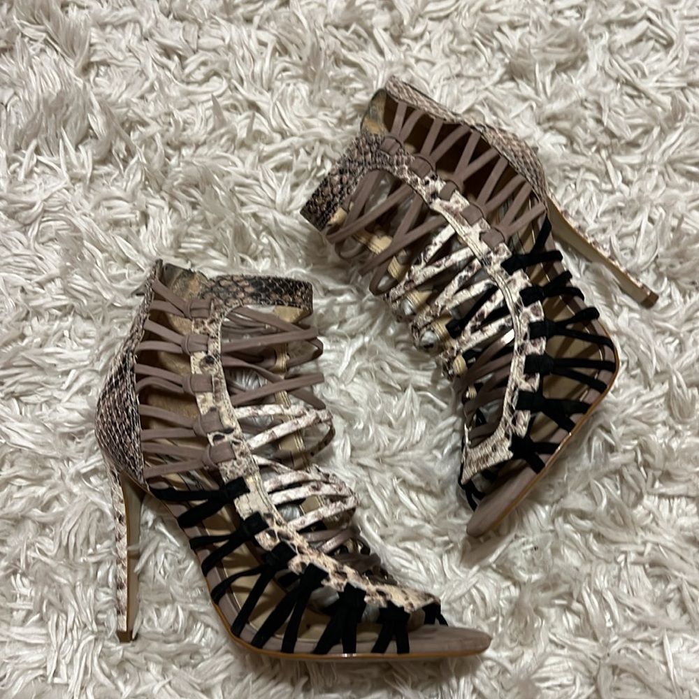 Suede Sandals snakeskin by Steve Madden